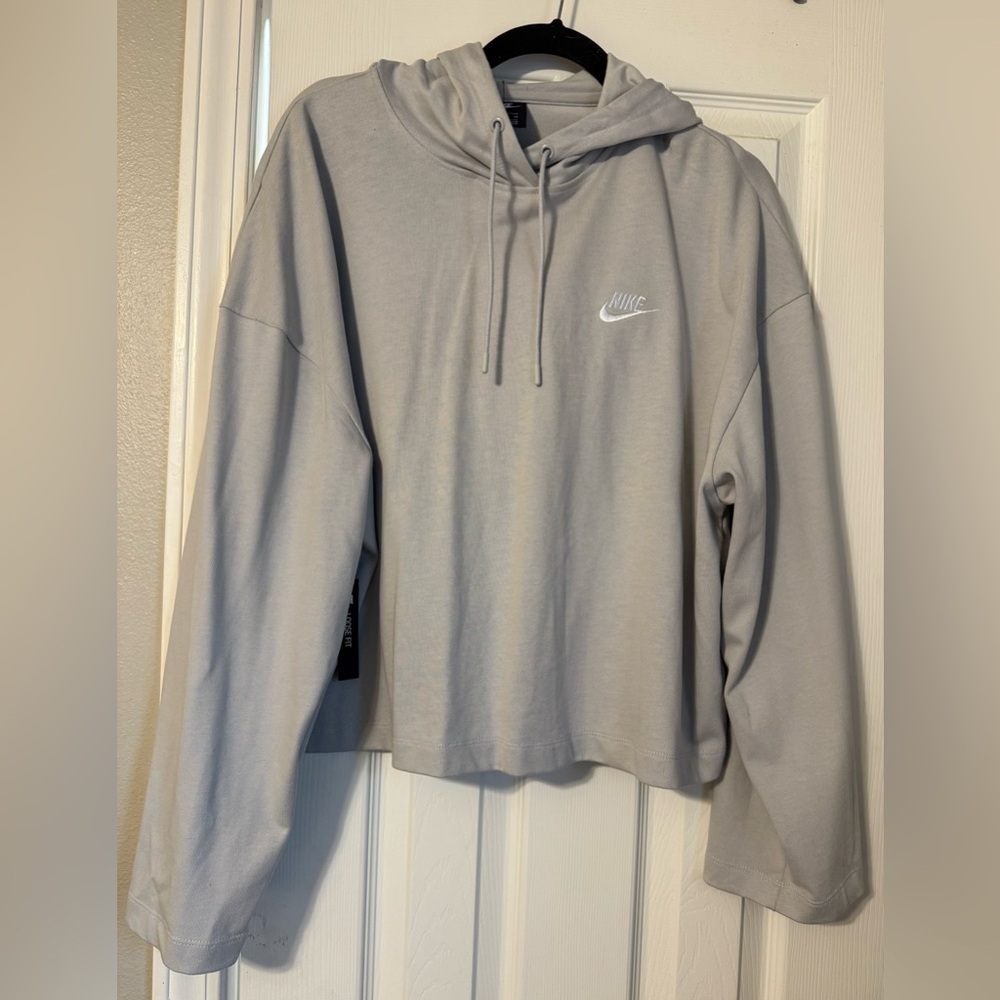 Women’s Nike Light Gray Cropped Wide Sleeve Relaxed Fit Hoodie size XL